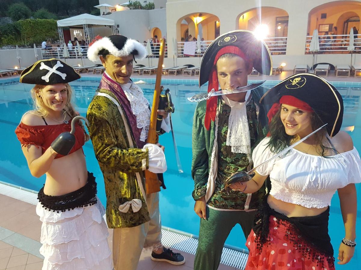 Il Villaggio Di Giuele Finale Ligure Exterior foto